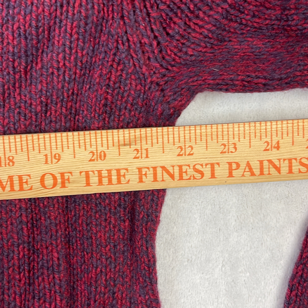 L.L. Bean Men's Burgundy Sweater Size Medium 100% Lambswool Knit Crewneck Warm - Picture 3 of 6